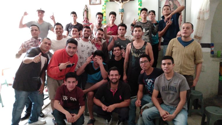 apoyo al desarrollo de adolescentes y jóvenes en guanajuato
